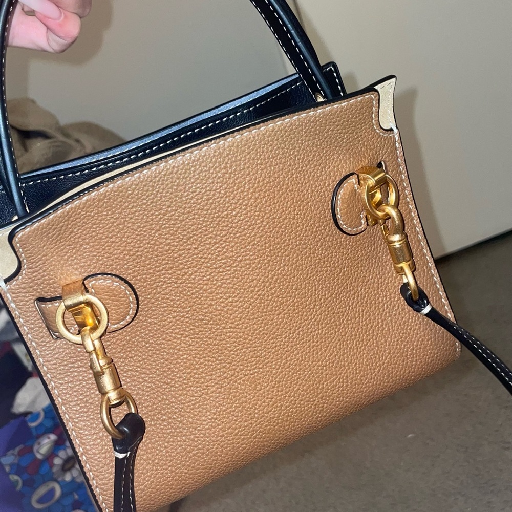 BRAND NEW TORY BURCH BAG - Picture 9 of 13